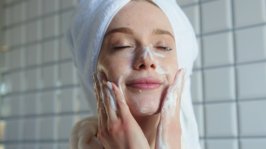 Fresh Face Energy: Your Spring Guide to Cleansing