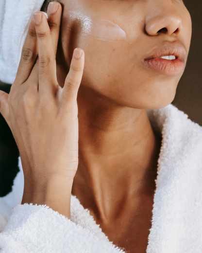 BEAUTY.lab moisturizing and smoothing serum with plumping effect